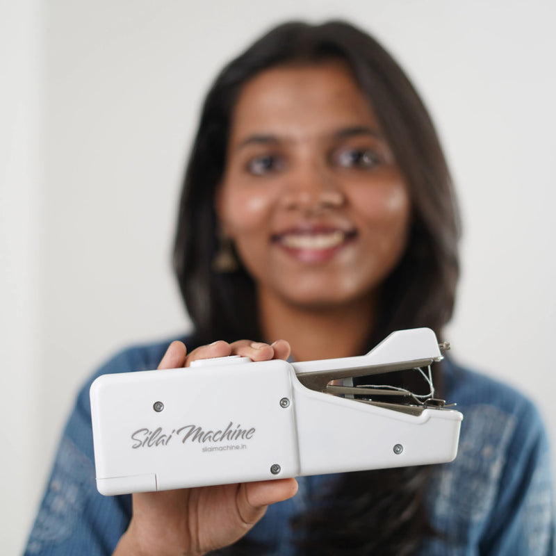 Portable Handheld Mini Sewing Machine